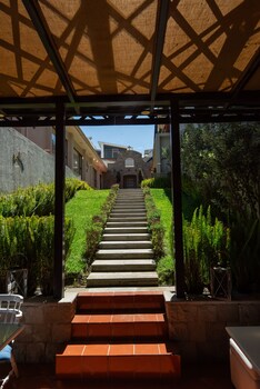 Quindeloma Art Hotel And Gallery,Chimborazo>>Riobamba,4 star