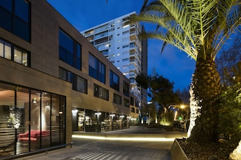 Upper Diagonal,Les Corts>>Barcelona,4 star