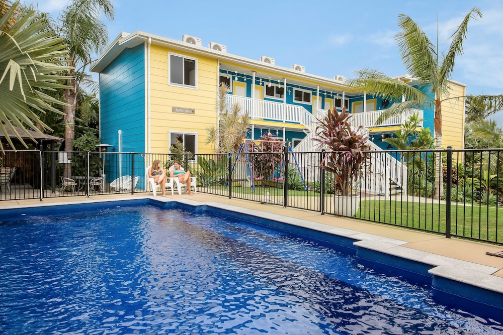 coral inn boutique resort