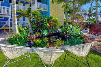 coral inn boutique resort