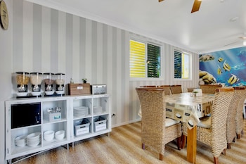 coral inn boutique resort