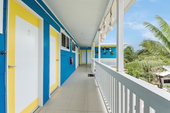 coral inn boutique resort