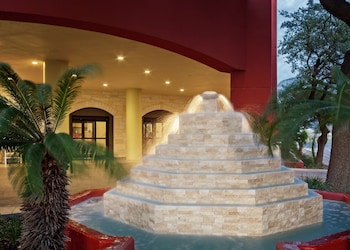 doubletree by hilton san antonio downtown