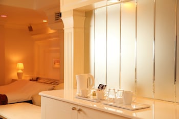 fine garden umeda adults only