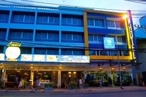 On Hotel Phuket,Karon Beach>>Karon,3 star