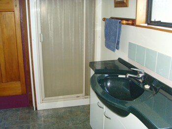 big tree lodge methven hostel