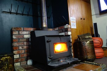 big tree lodge methven hostel