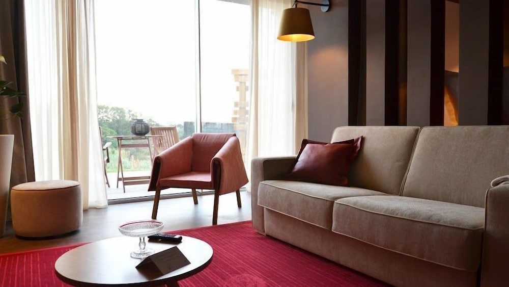 vale dazenha hotel and residences