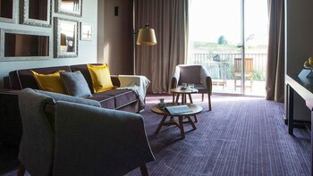 vale dazenha hotel and residences