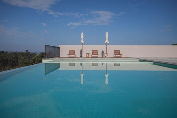 vale dazenha hotel and residences