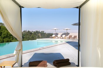 vale dazenha hotel and residences