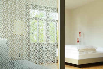 hotel restaurant militarkantine