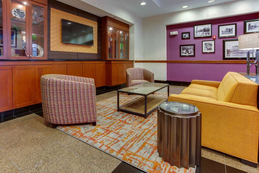drury inn and suites west des moines