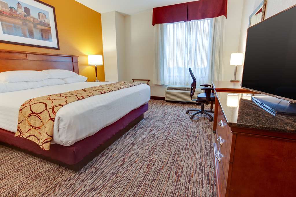 drury inn and suites west des moines