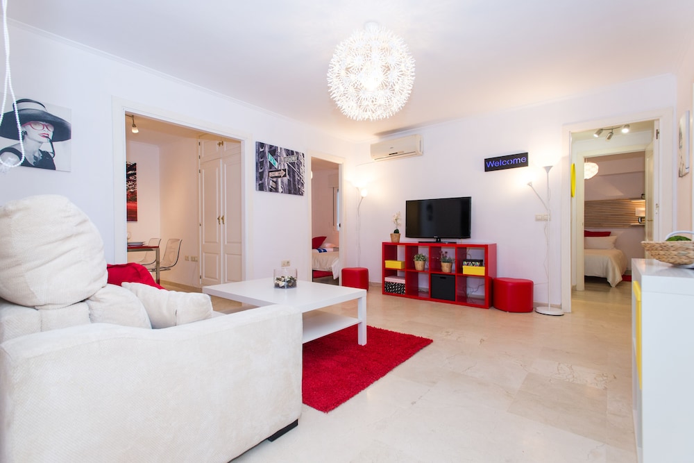 the zentral suites and apartments
