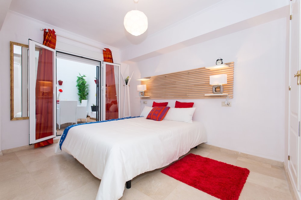 the zentral suites and apartments