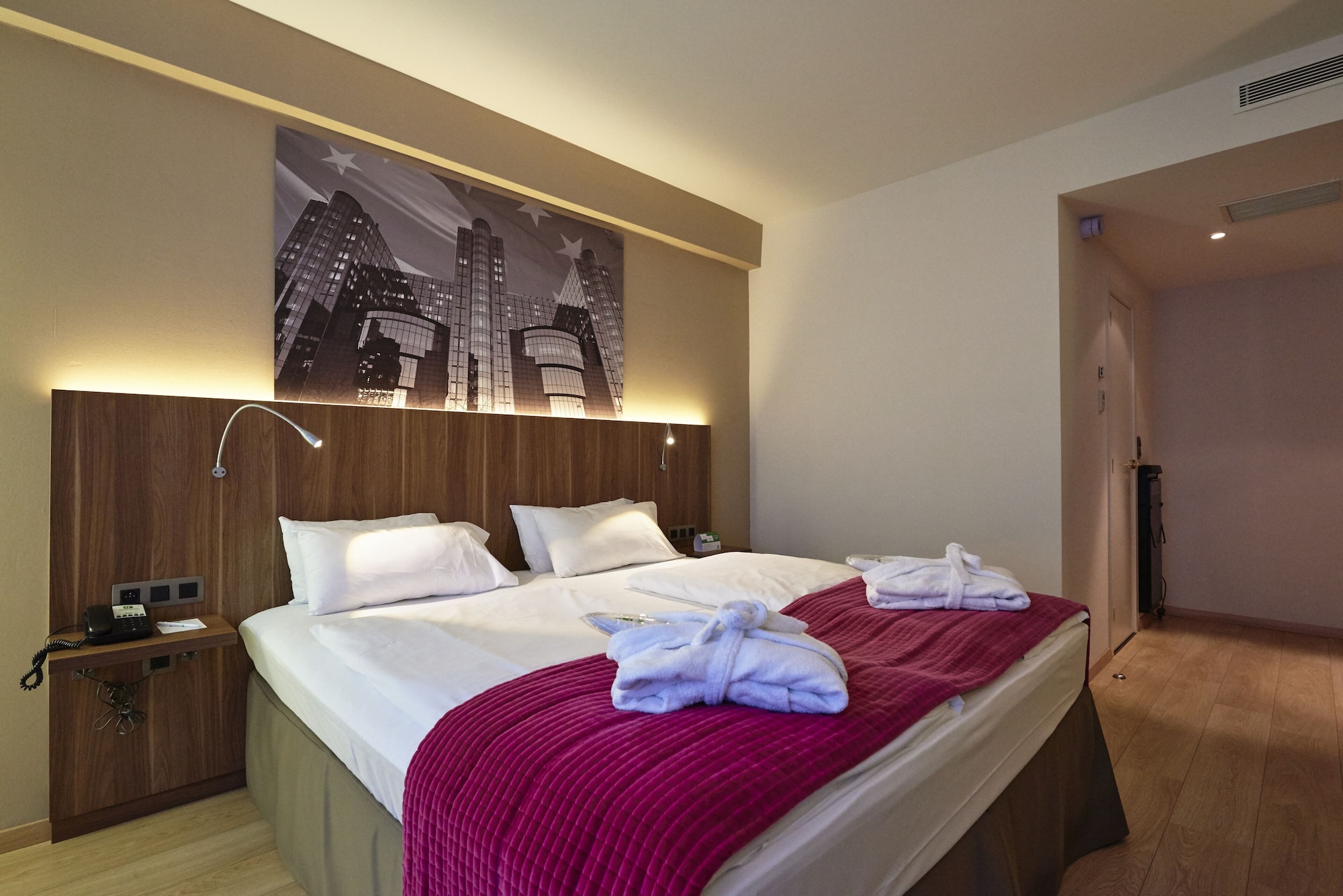 holiday inn brussels schuman by ihg
