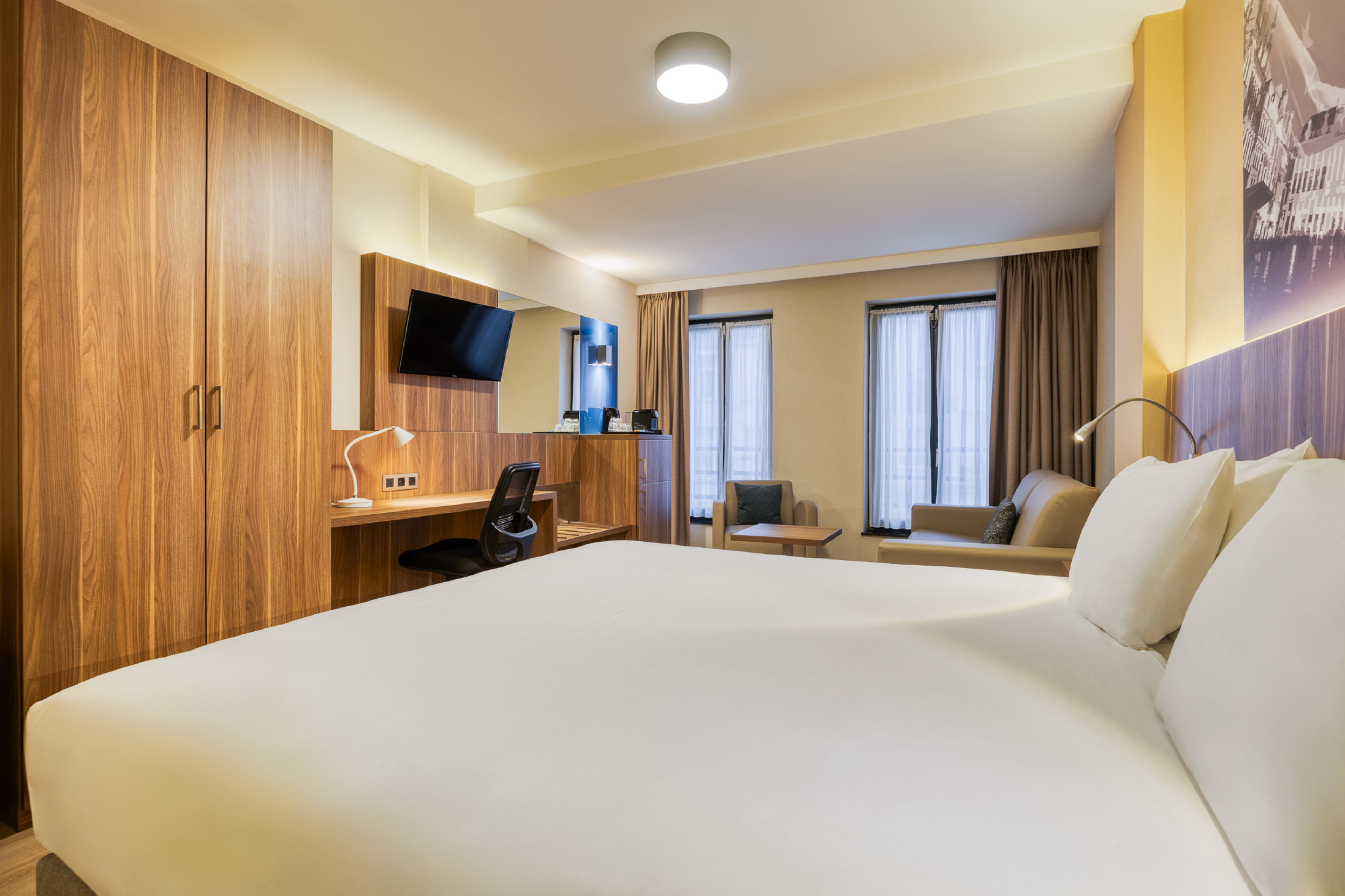 holiday inn brussels schuman by ihg