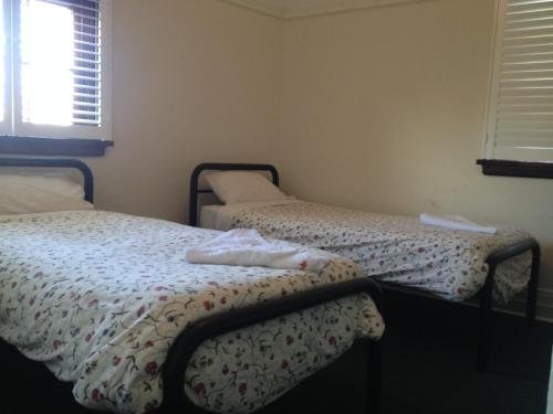 Hotel Concord,Concord West>>Berrilee,3 star
