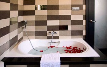 lovelybay hotel xiamen