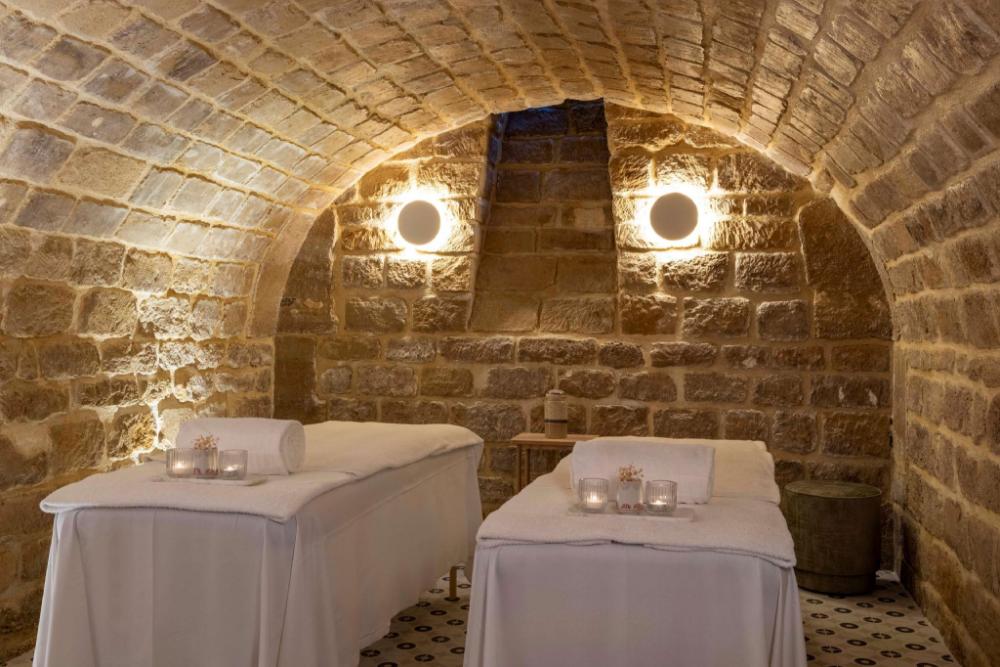 le petit beaumarchais hotel and spa