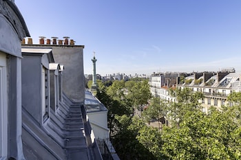 le petit beaumarchais hotel and spa