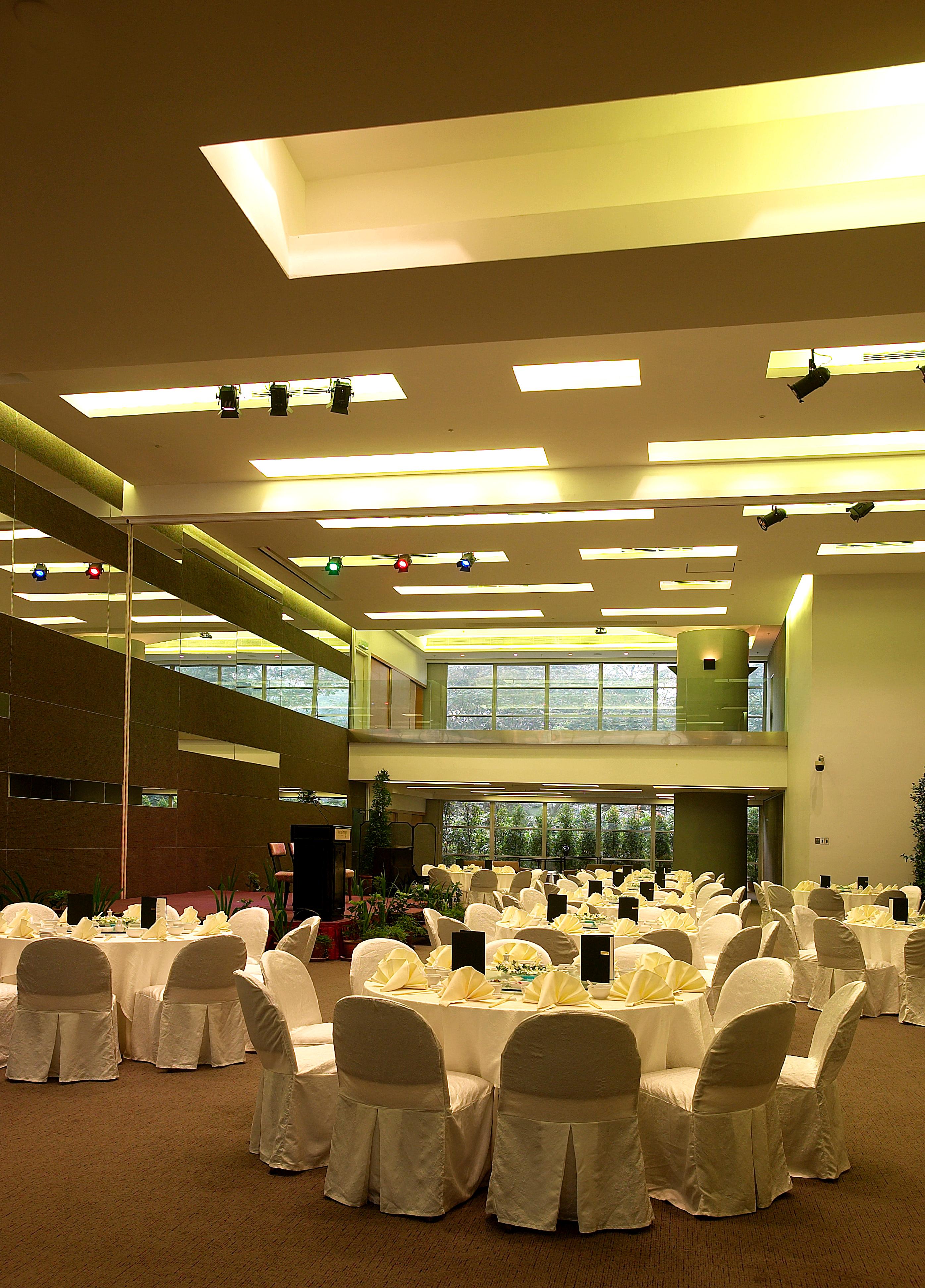 hotel maya kuala lumpur city center