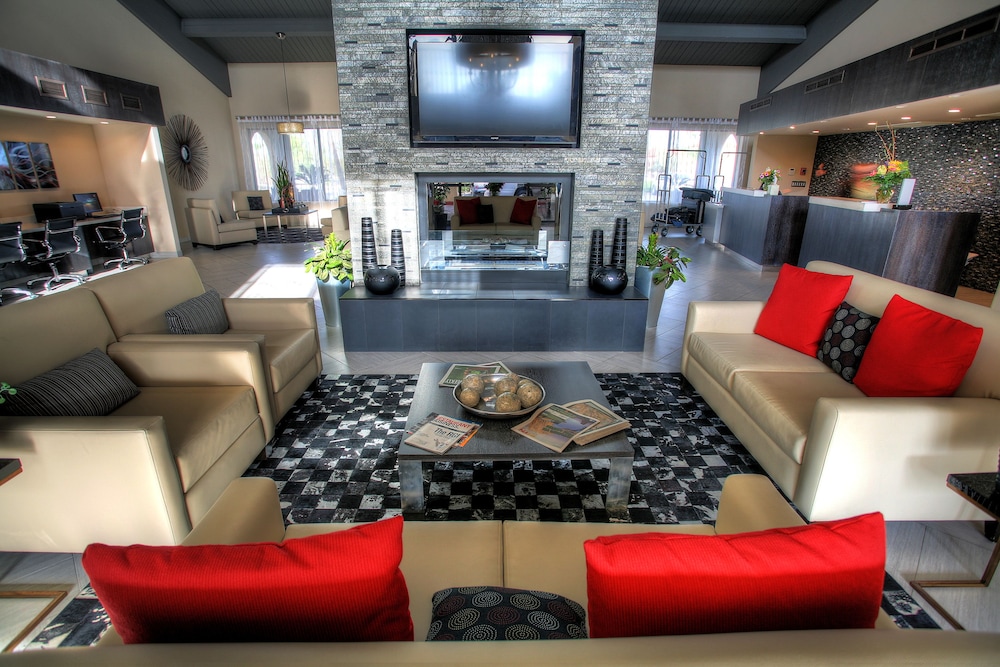 doubletree suites by hilton tucson airport