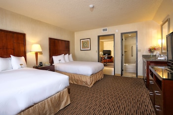 doubletree suites by hilton tucson airport