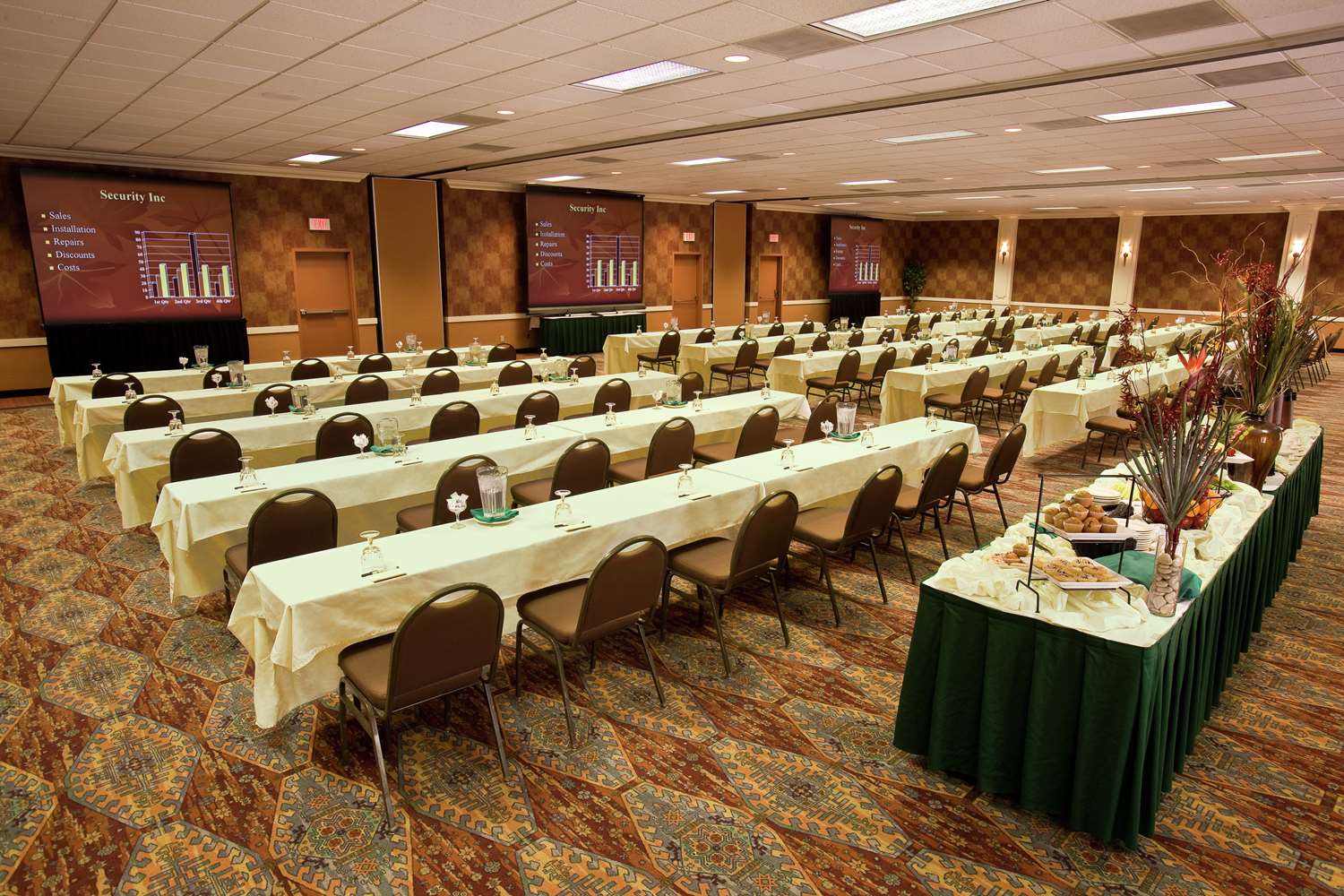 doubletree suites by hilton tucson airport