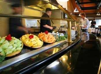 doubletree suites by hilton tucson airport