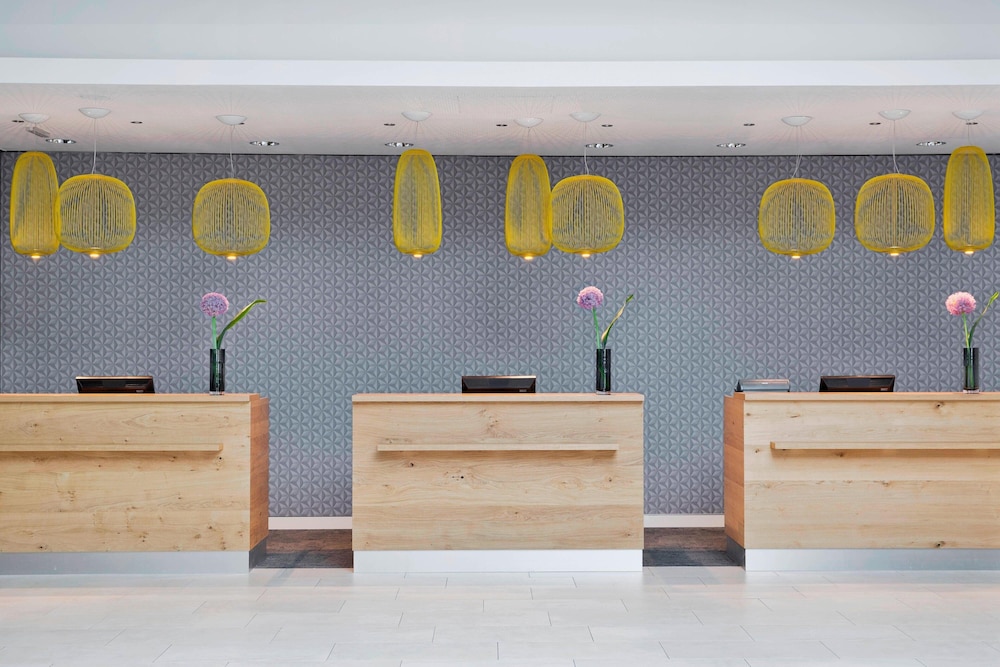 courtyard vienna prater messe