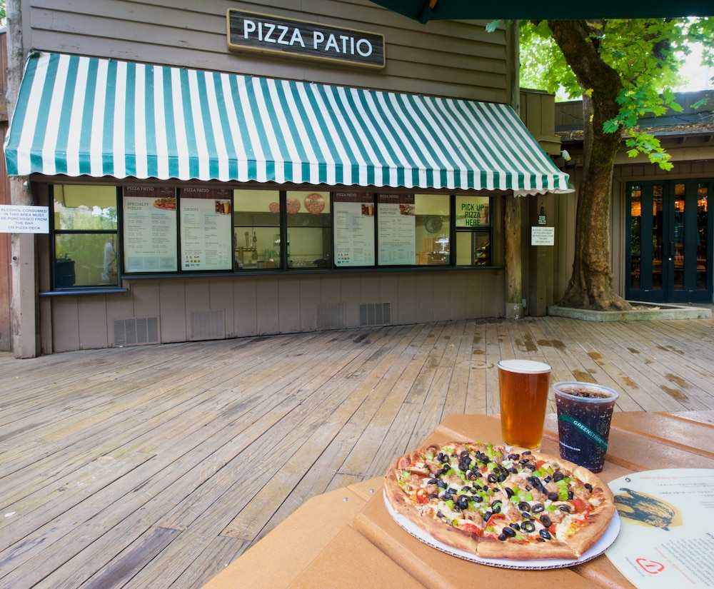 Curry Village,Mariposa>>Curry Village,3 star