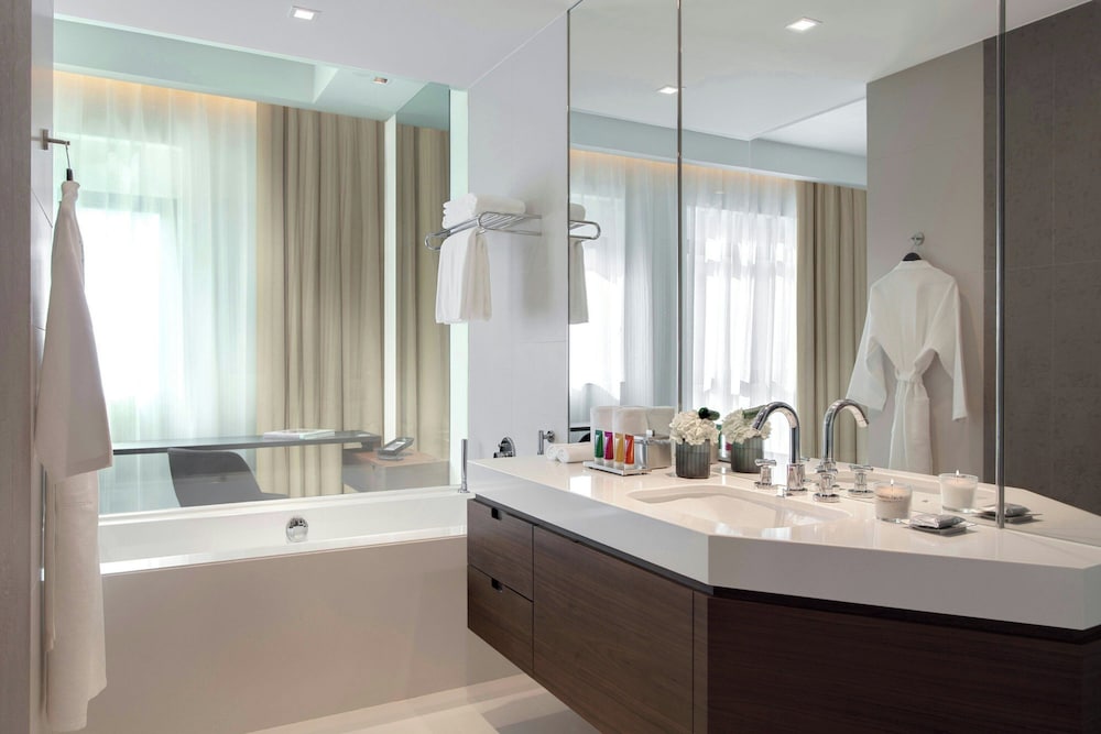 the heritage hotel autograph collection