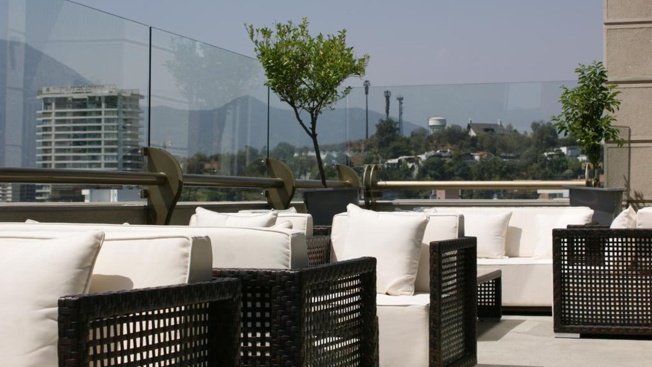 hotel plaza el bosque ebro