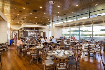 hotel plaza el bosque ebro