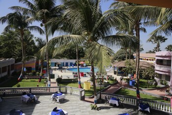 mansea beach hotel and resort