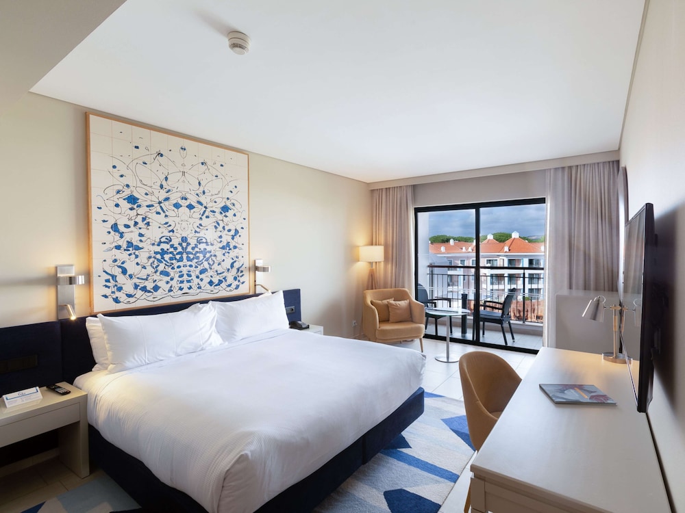 hilton vilamoura as cascatas golf resort and spa