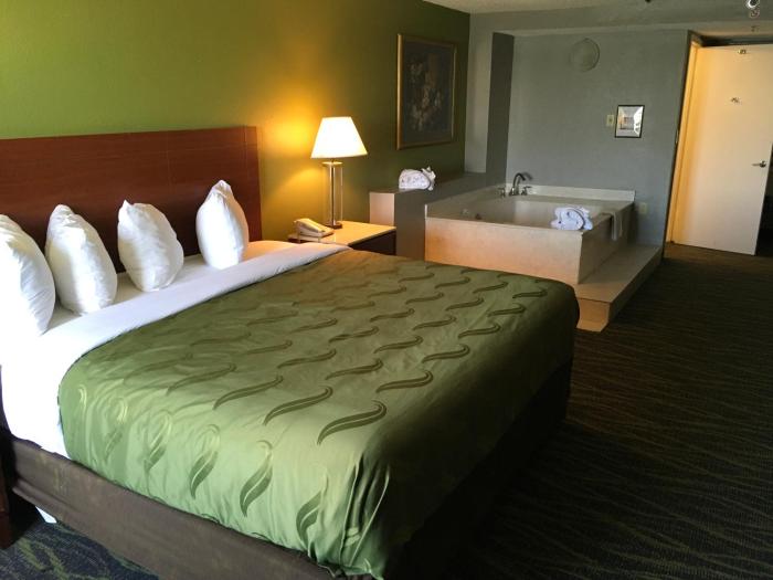 quality inn and suites winter park village area