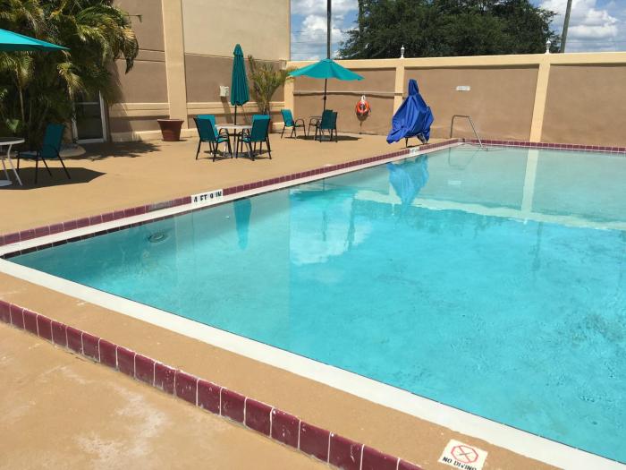 quality inn and suites winter park village area