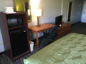 quality inn and suites winter park village area