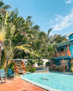 cocoplum beach hotel