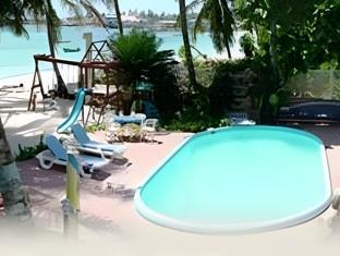 cocoplum beach hotel