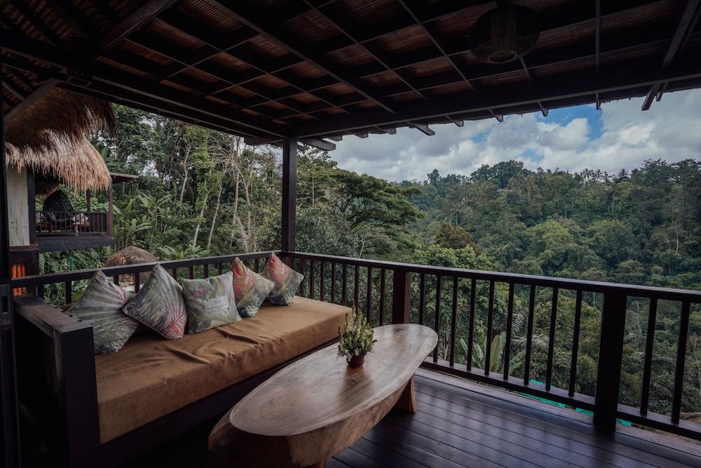 nandini jungle by hanging gardens