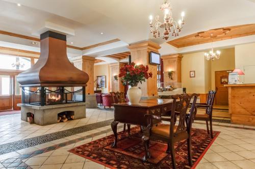 Pierre & Vacances Premium Arc 1950 Le Village,Arc-1950>>Arc-1800,5 star