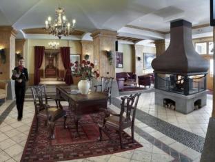 Pierre & Vacances Premium Arc 1950 Le Village,Arc-1950>>Arc-1800,5 star