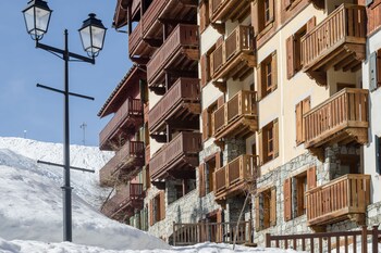 pierre and vacances premium arc 1950 le village