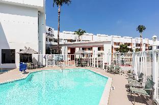 doubletree by hilton pomona