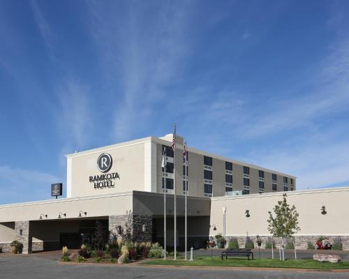 ramkota hotel and conference center