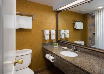 Ramkota Hotel & Conference Center,Near Casper Planetarium,3 star